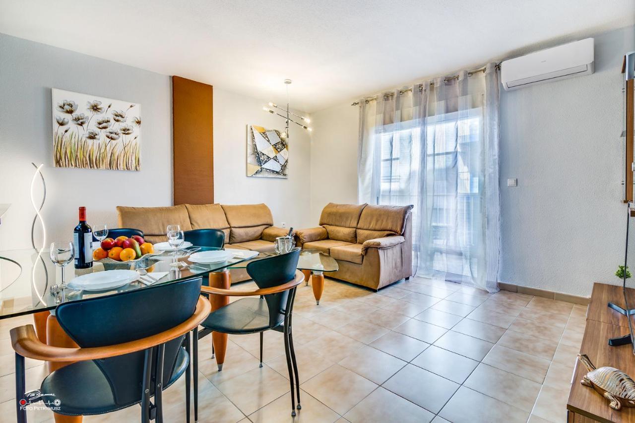Mar Baltico Holiday Apartment Торевьиа Экстерьер фото